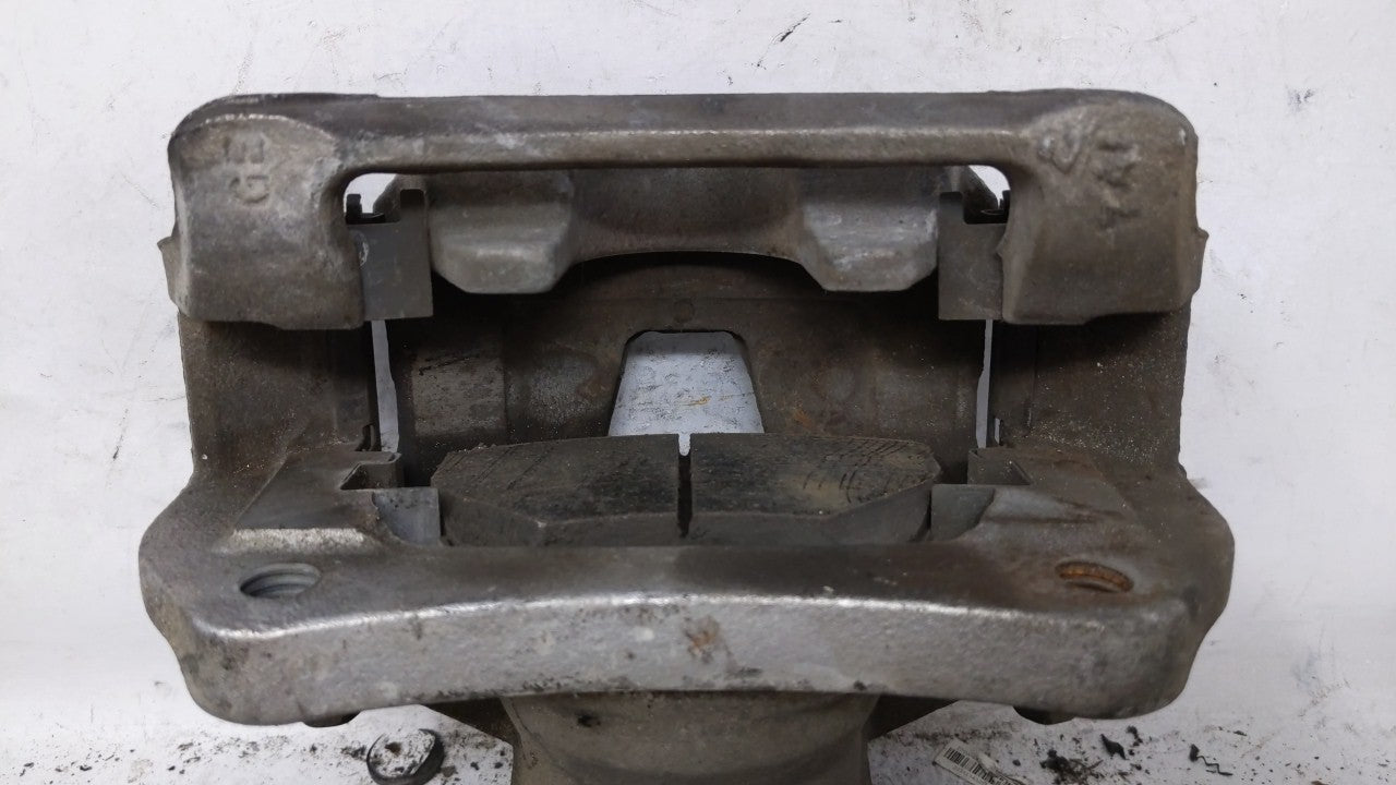 2016-2019 Chevrolet Cruze Front Passenger Right Brake Caliper 96684 - Oemusedautoparts1.com