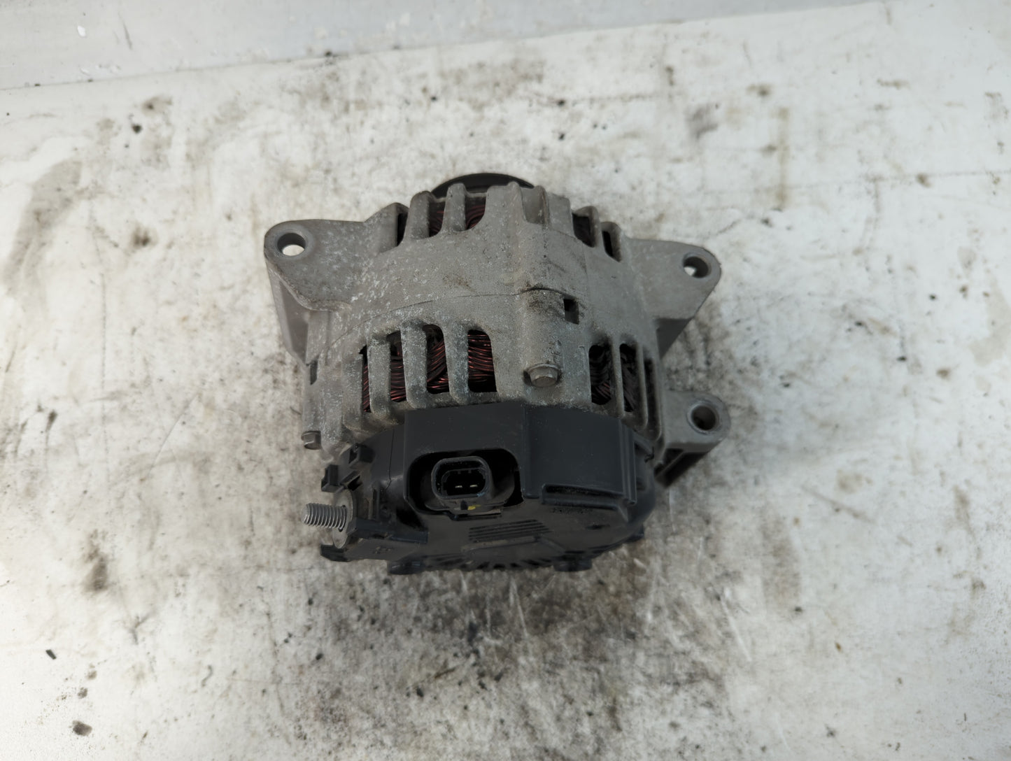 2010-2017 Chevrolet Equinox Alternator Replacement Generator Charging Assembly Engine OEM P/N:13588328 Fits OEM Used Auto Pa
