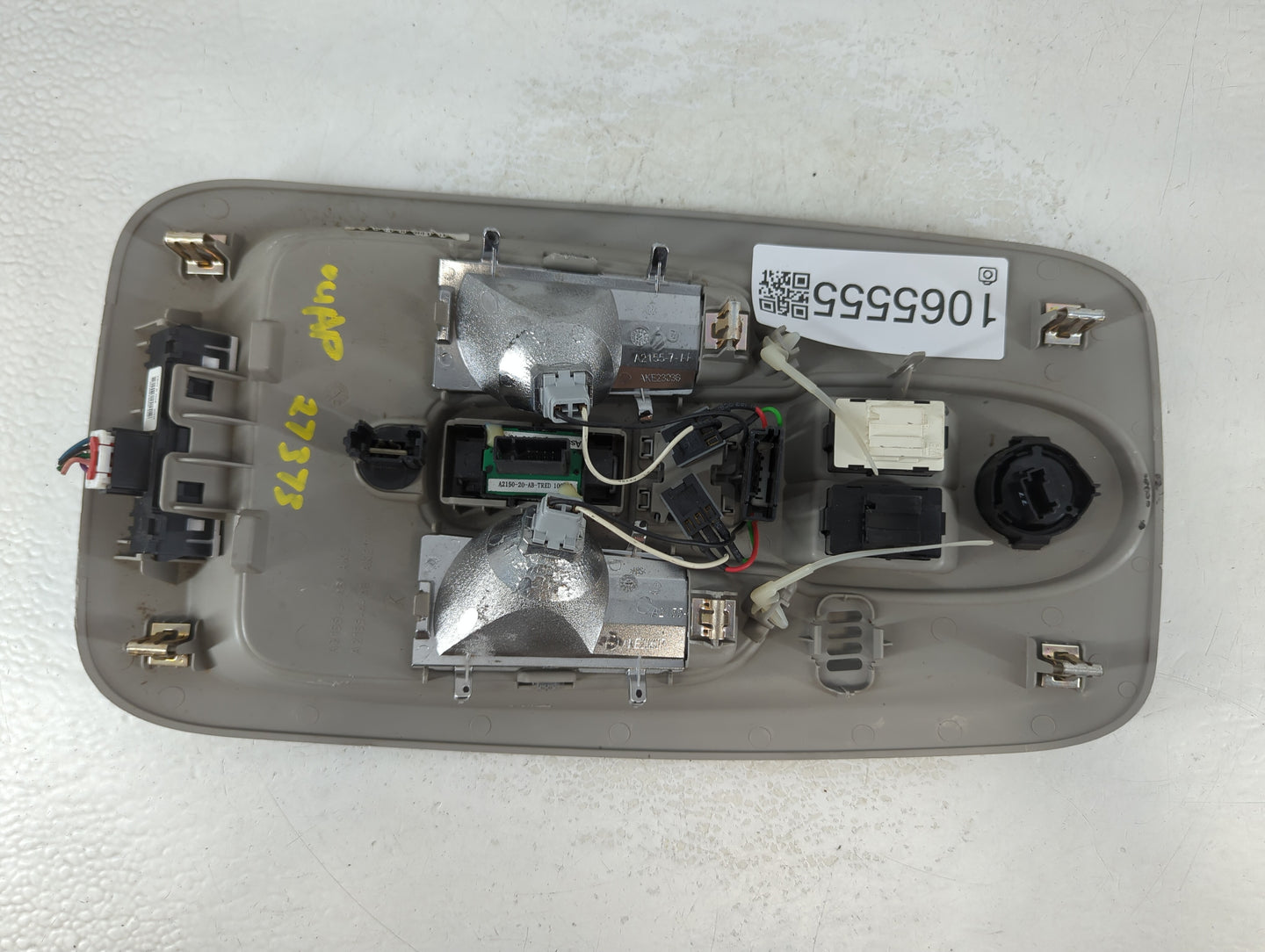 2017 Chevrolet Equinox Overhead Roof Console - Oemusedautoparts1.com
