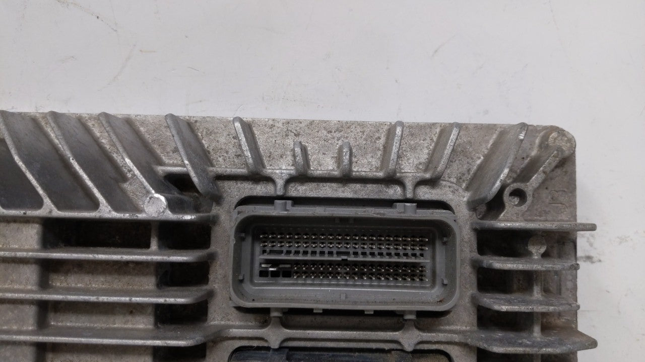 2017 Chevrolet Equinox PCM Engine Control Computer ECU ECM PCU OEM P/N:12667002 12667189, 12685918 Fits Fits 2018 2019 2020 