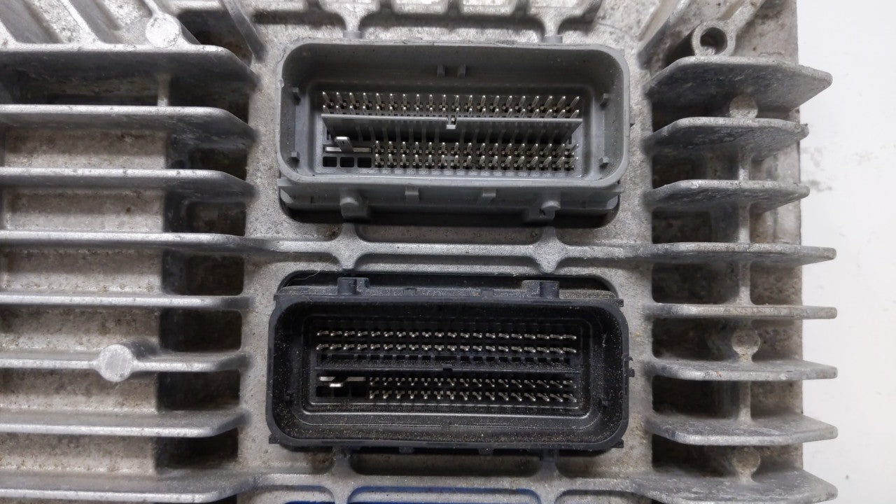 2017 Chevrolet Equinox PCM Engine Control Computer ECU ECM PCU OEM P/N:12667002 12667189, 12685918 Fits Fits 2018 2019 2020 