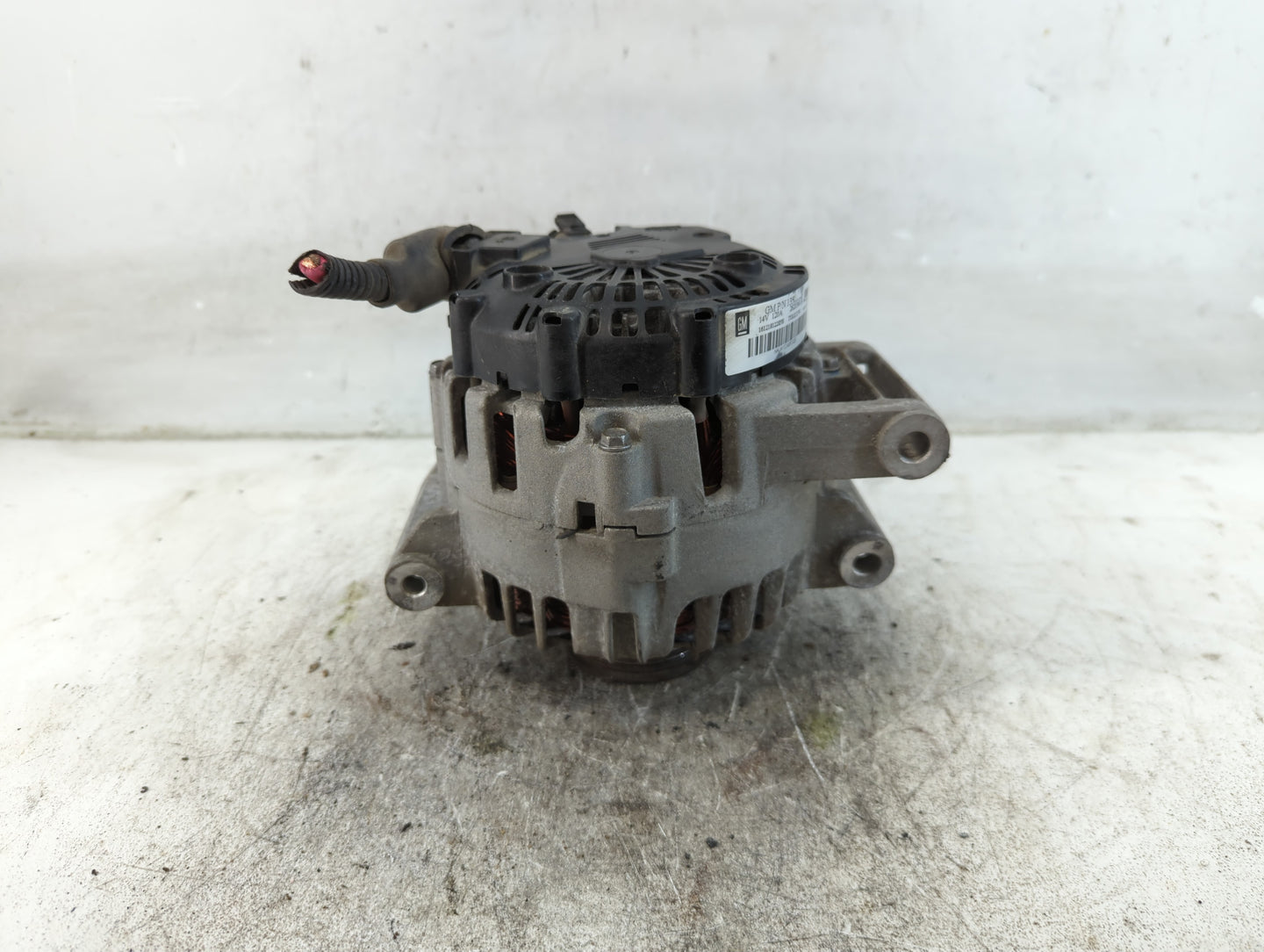 2010-2017 Chevrolet Equinox Alternator Replacement Generator Charging Assembly Engine OEM Fits OEM Used Auto Parts - Oemused