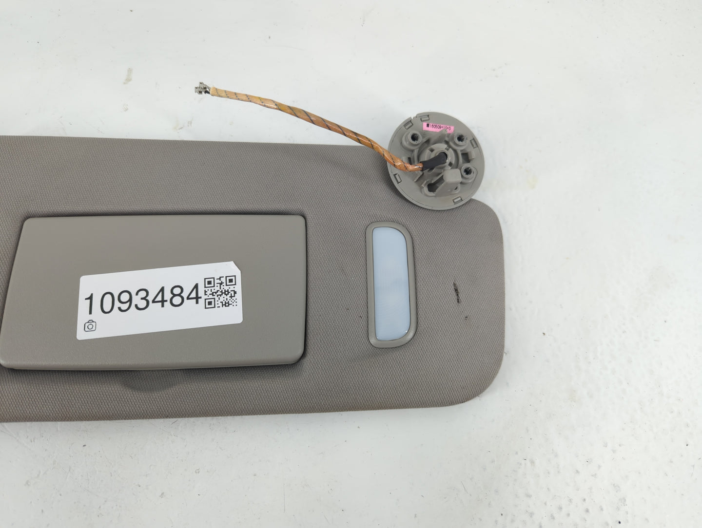 2010-2017 Chevrolet Equinox Sun Visor Shade Replacement Passenger Right Mirror Fits Fits 2010 2011 2012 2013 2014 2015 2016 