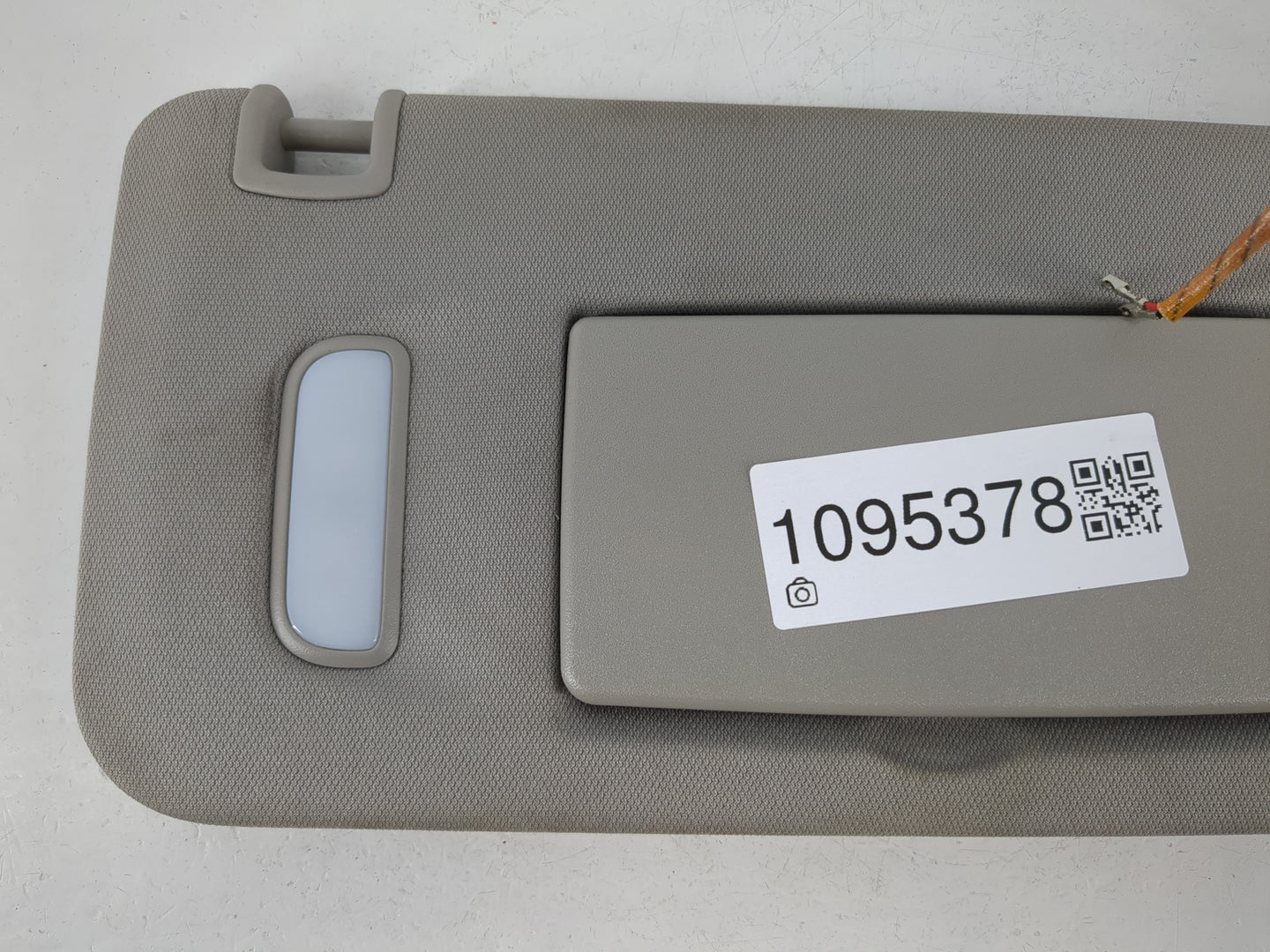 2010-2017 Chevrolet Equinox Sun Visor Shade Replacement Passenger Right Mirror Fits Fits 2010 2011 2012 2013 2014 2015 2016 