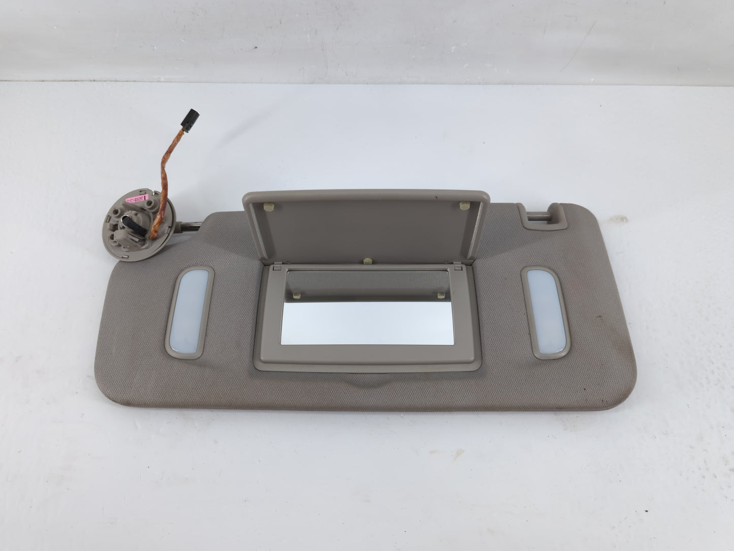 2010-2017 Chevrolet Equinox Sun Visor Shade Replacement Driver Left Mirror Fits Fits 2010 2011 2012 2013 2014 2015 2016 2017