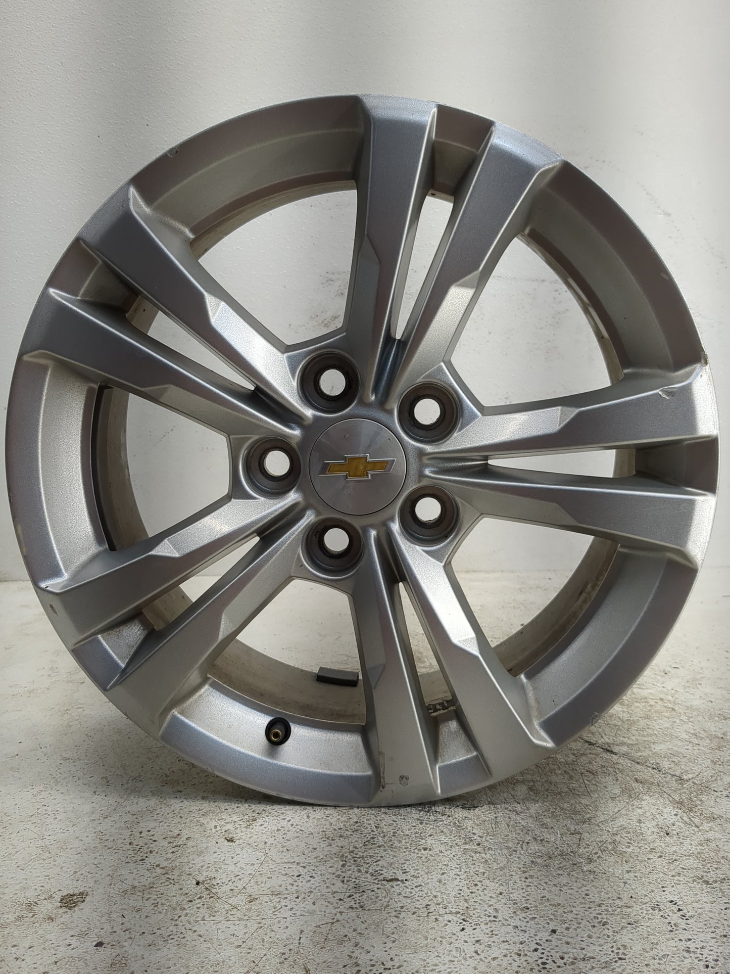 2010-2017 Chevrolet Equinox Oem Wheel Rim - Oemusedautoparts1.com