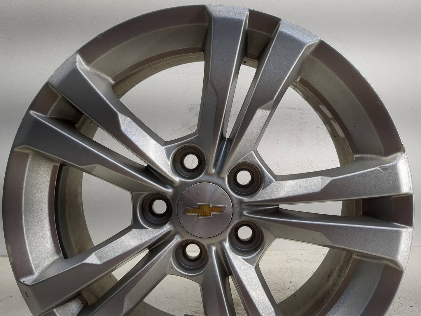 2010-2017 Chevrolet Equinox Oem Wheel Rim 1142773 - Oemusedautoparts1.com