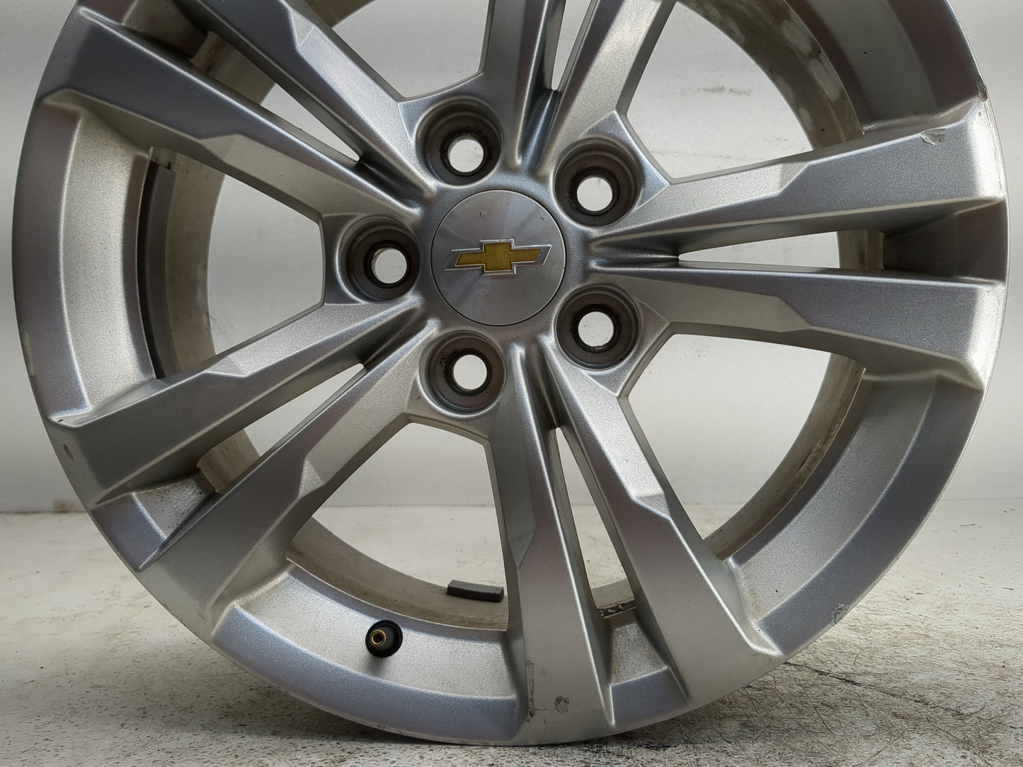 2010-2017 Chevrolet Equinox Oem Wheel Rim 1142773 - Oemusedautoparts1.com