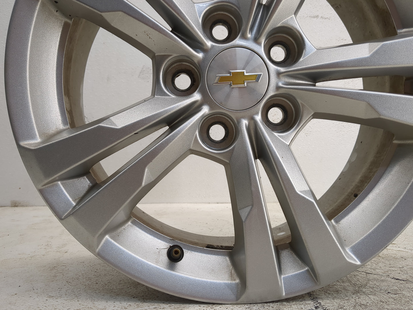 2010-2017 Chevrolet Equinox Oem Wheel Rim - Oemusedautoparts1.com