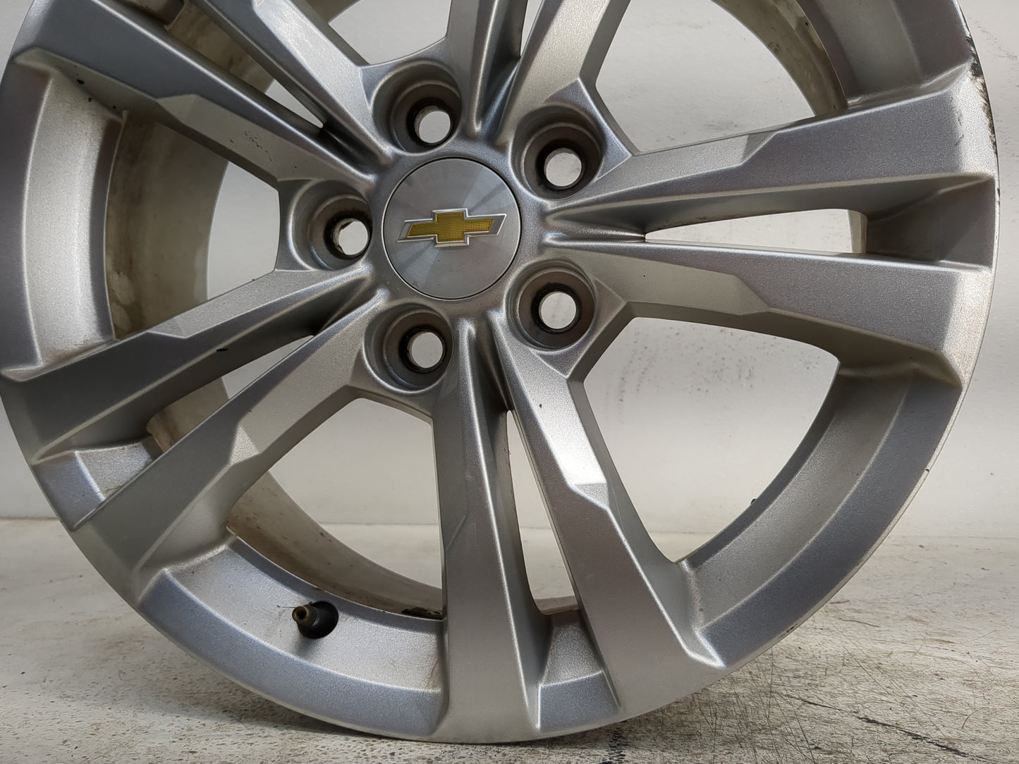 2010-2017 Chevrolet Equinox Oem Wheel Rim - Oemusedautoparts1.com