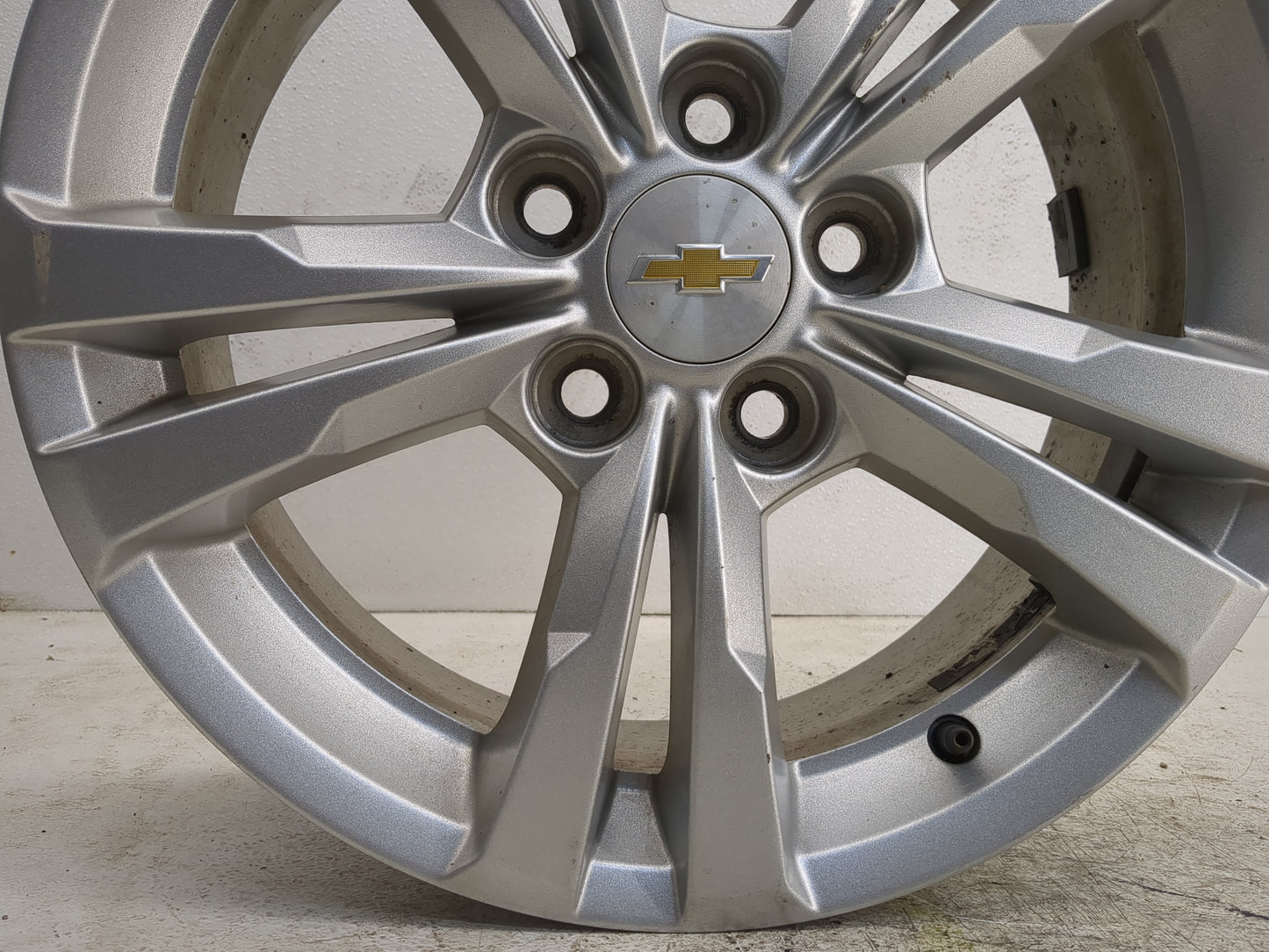 2010-2017 Chevrolet Equinox Oem Wheel Rim - Oemusedautoparts1.com