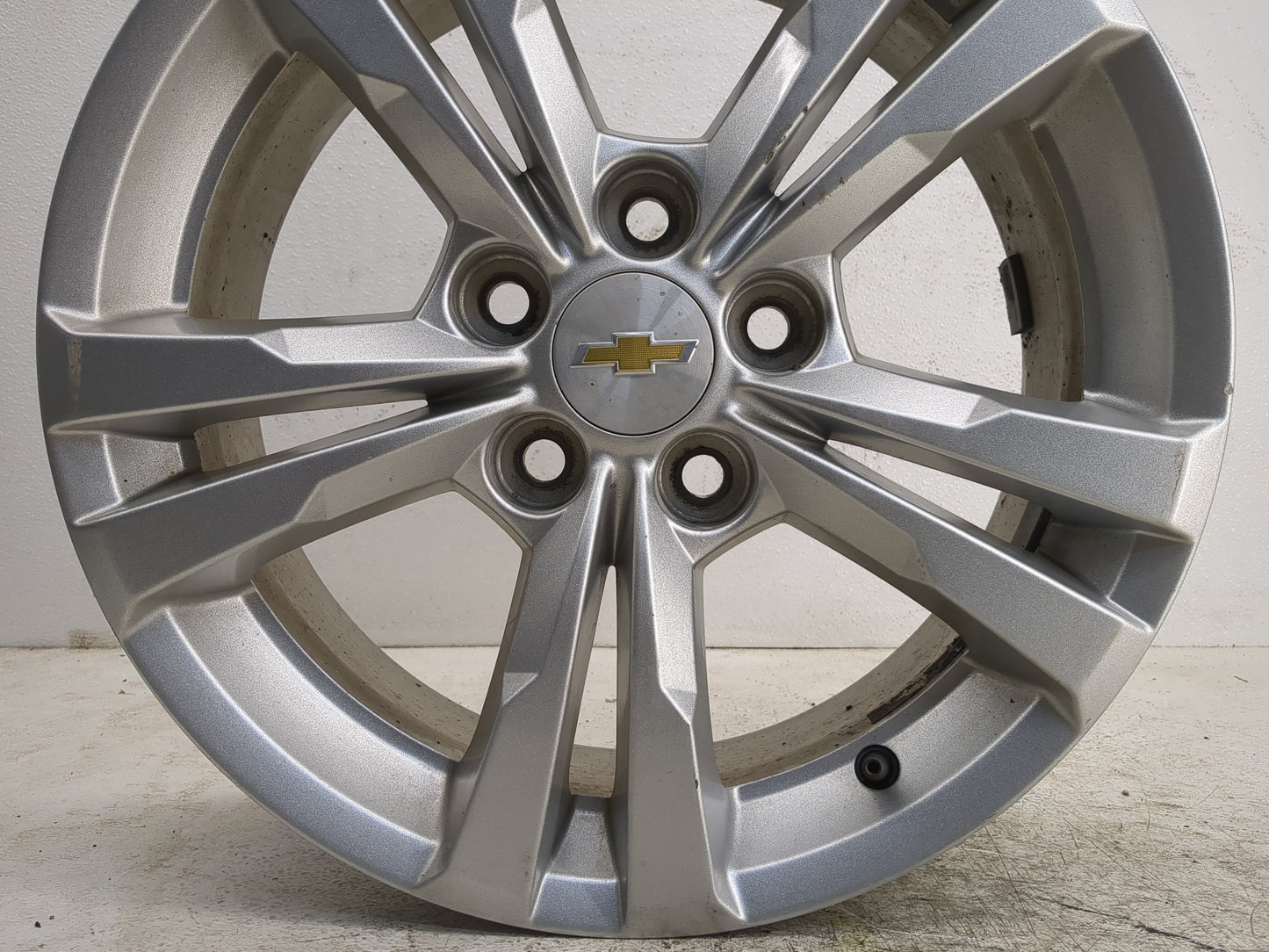 2010-2017 Chevrolet Equinox Oem Wheel Rim - Oemusedautoparts1.com
