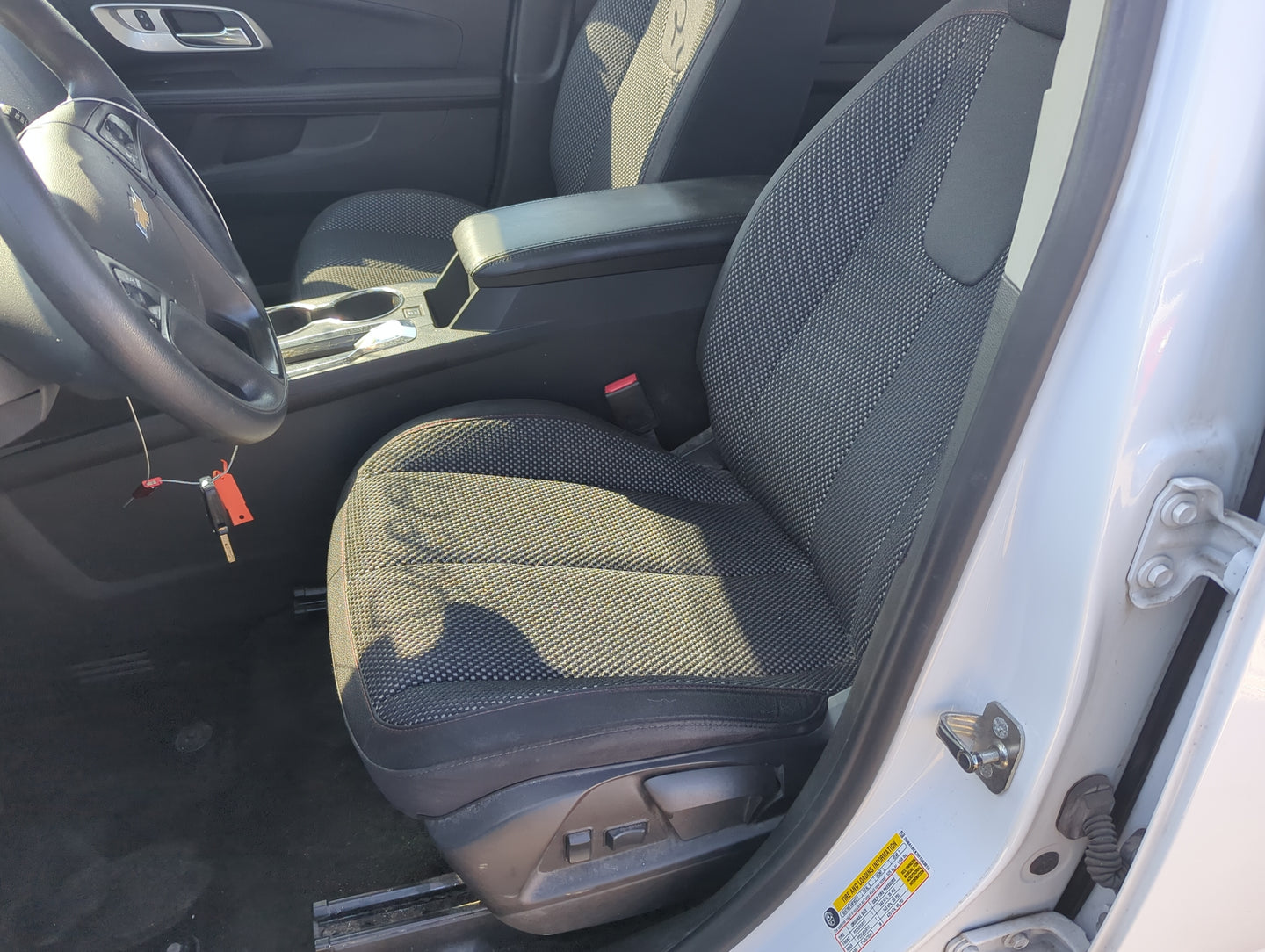 2014-2017 Chevrolet Equinox Driver Front Seat Oem - Oemusedautoparts1.com