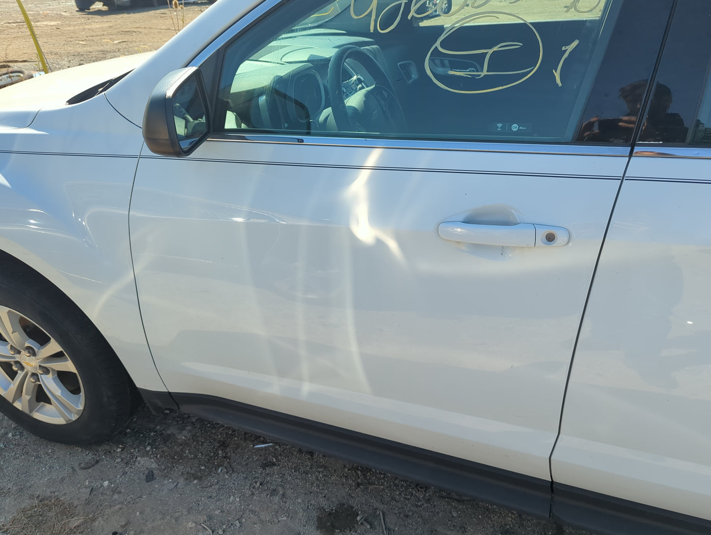 2012-2017 Chevrolet Equinox Driver Front Door Oem 1143021 - Oemusedautoparts1.com