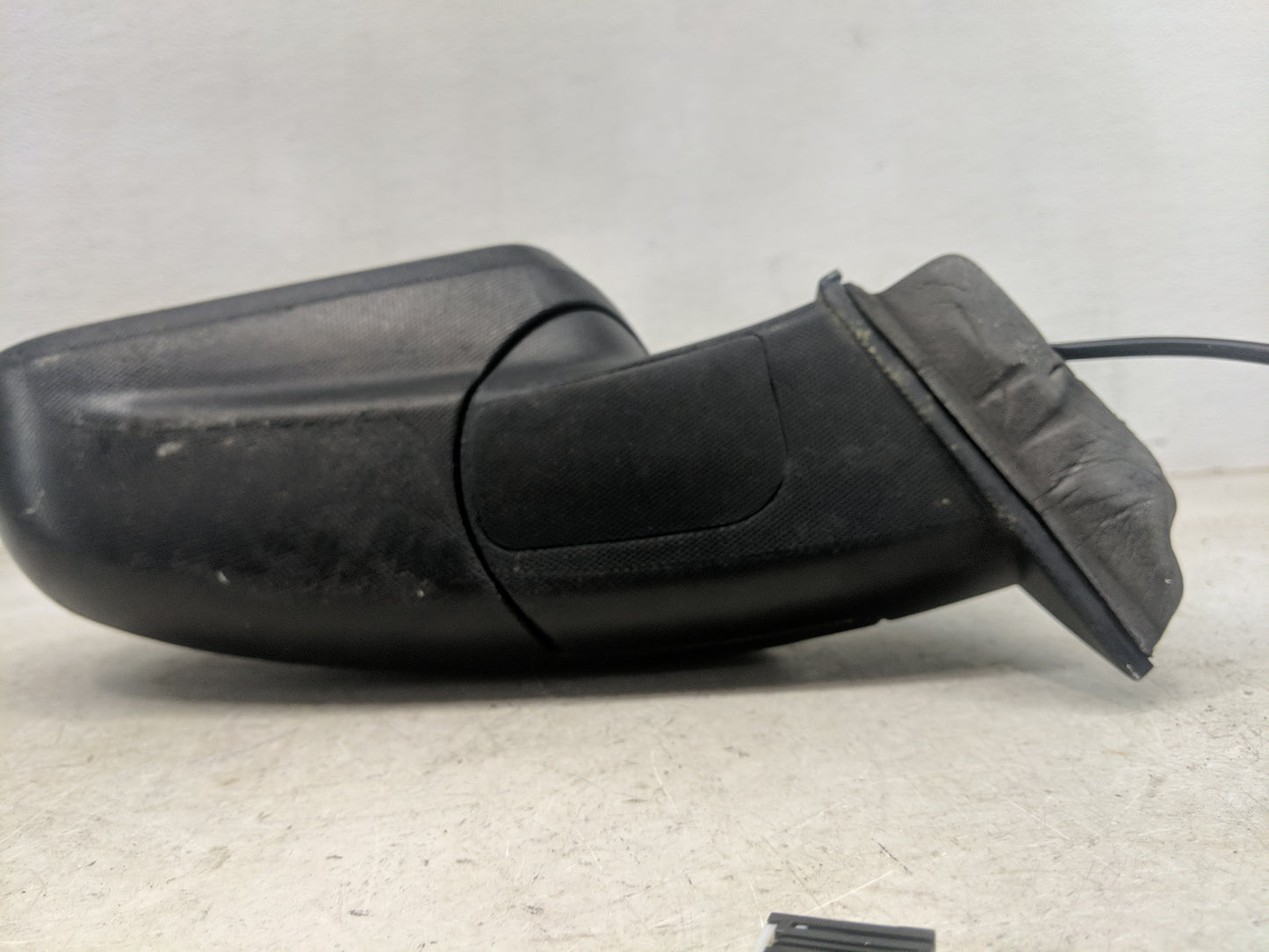 2015-2017 Chevrolet Equinox Driver Side View Mirror - Left Door Mirror OEM Used - Oemusedautoparts1.com