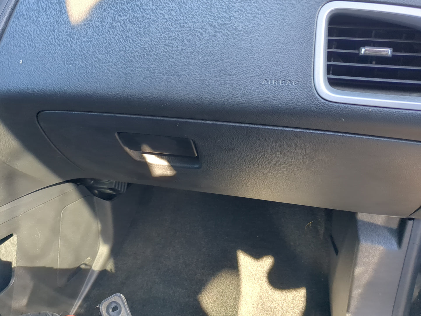 2017 Chevrolet Equinox Passenger Glove Box Door Storage Compartment - Oemusedautoparts1.com