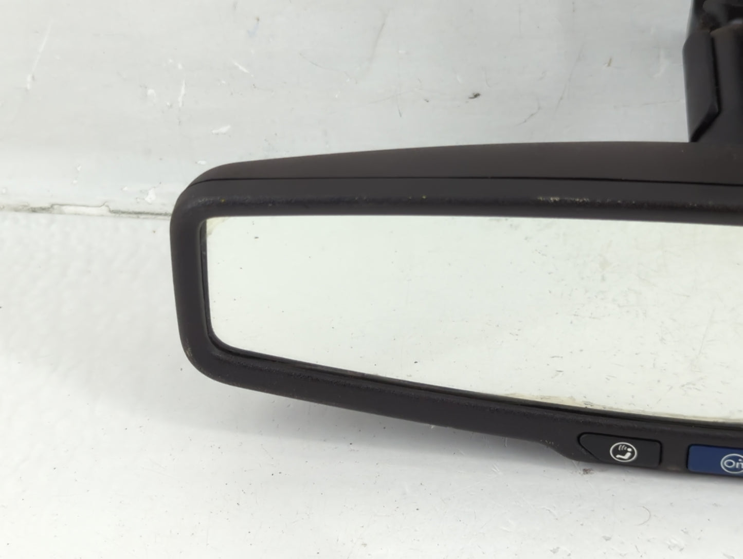 2010-2017 Chevrolet Equinox Interior Rear View Mirror Replacement OEM P/N:E11026392 E11046392 Fits OEM Used Auto Parts - Oem