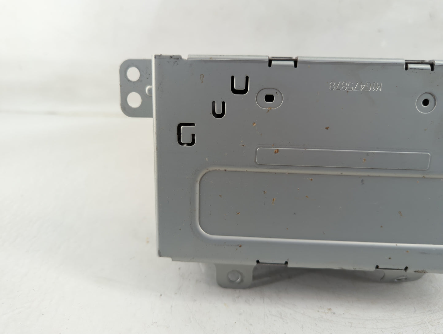 2016-2017 Chevrolet Equinox Radio AM FM Cd Player Receiver Replacement P/N:84064076 Fits Fits 2016 2017 OEM Used Auto Parts 