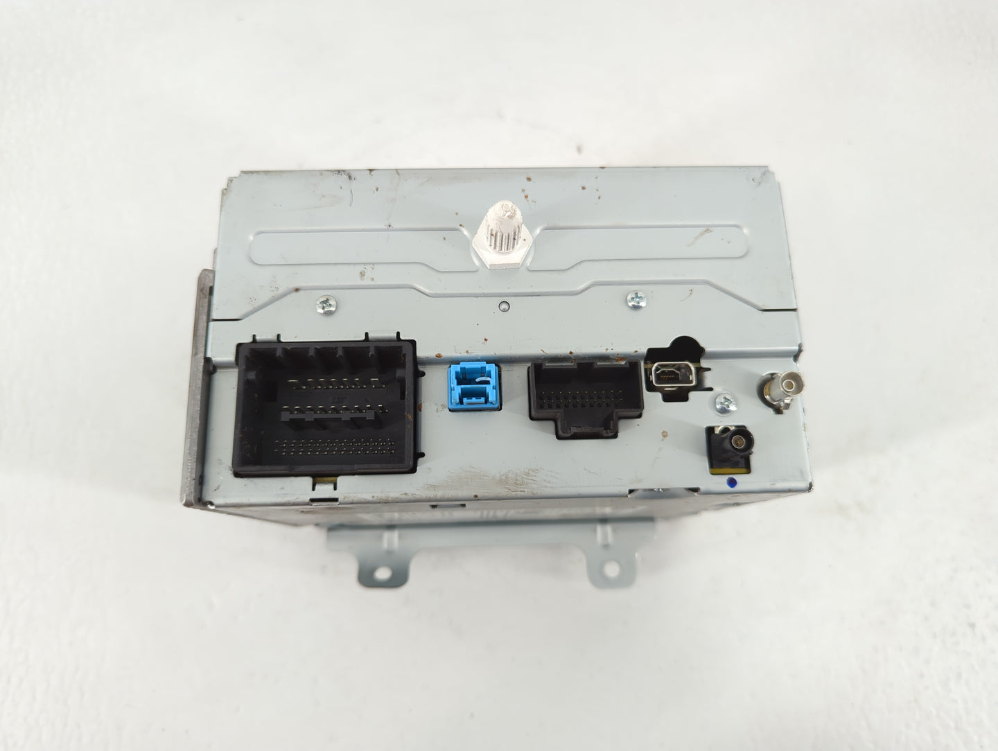2016-2017 Chevrolet Equinox Radio AM FM Cd Player Receiver Replacement P/N:84064076 Fits Fits 2016 2017 OEM Used Auto Parts 