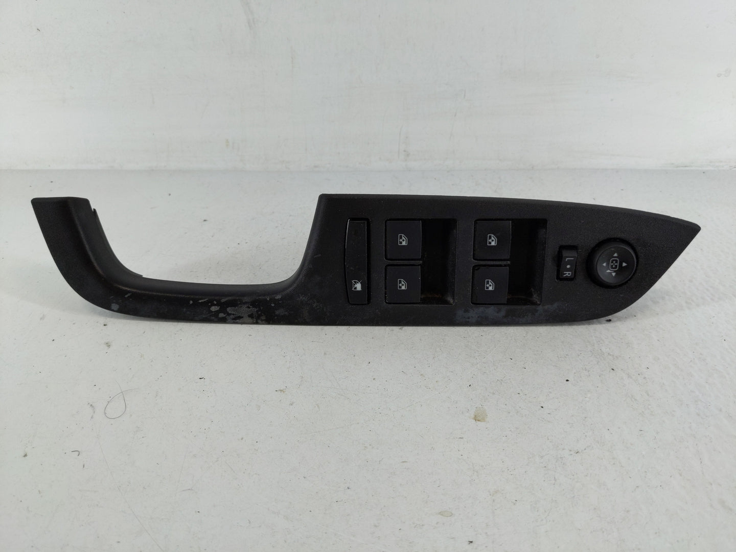 2010-2017 Chevrolet Equinox Master Power Window Switch Replacement Driver Side Left P/N:20917599 Fits OEM Used Auto Parts - 