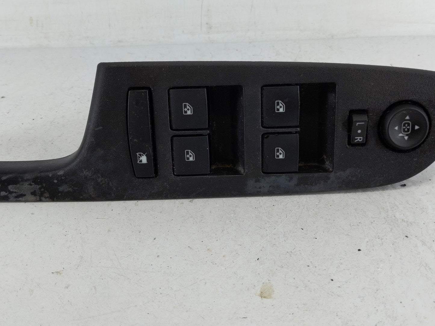2010-2017 Chevrolet Equinox Master Power Window Switch Replacement Driver Side Left P/N:20917599 Fits OEM Used Auto Parts - 