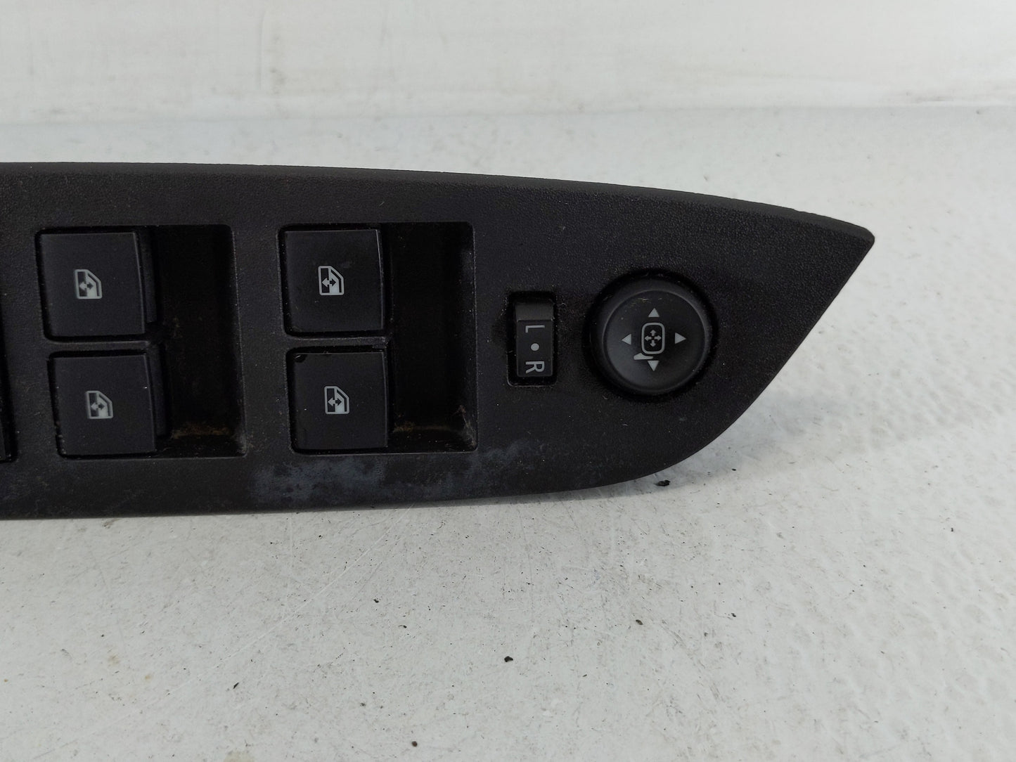 2010-2017 Chevrolet Equinox Master Power Window Switch Replacement Driver Side Left P/N:20917599 Fits OEM Used Auto Parts - 