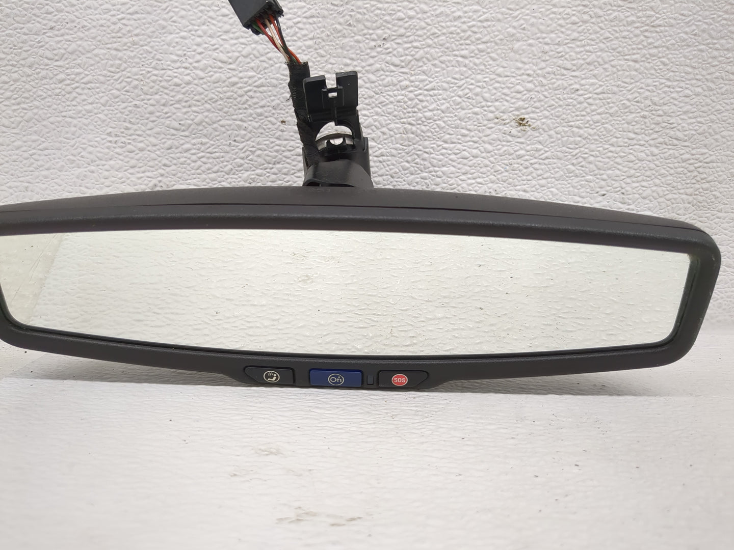 2010-2017 Chevrolet Equinox Interior Rear View Mirror Replacement OEM P/N:E11026392 Fits OEM Used Auto Parts - Oemusedautopa
