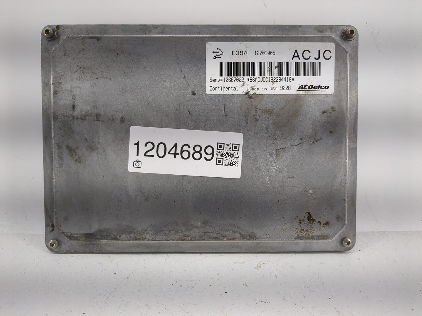 2017 Chevrolet Equinox PCM Engine Control Computer ECU ECM PCU OEM P/N:E39A 12701005 Fits Fits 2018 2019 2020 OEM Used Auto 