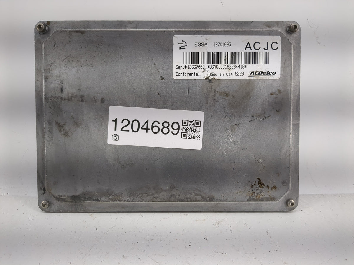 2017 Chevrolet Equinox PCM Engine Control Computer ECU ECM PCU OEM P/N:E39A 12701005 Fits 2018 2019 2020 OEM Used Auto Parts