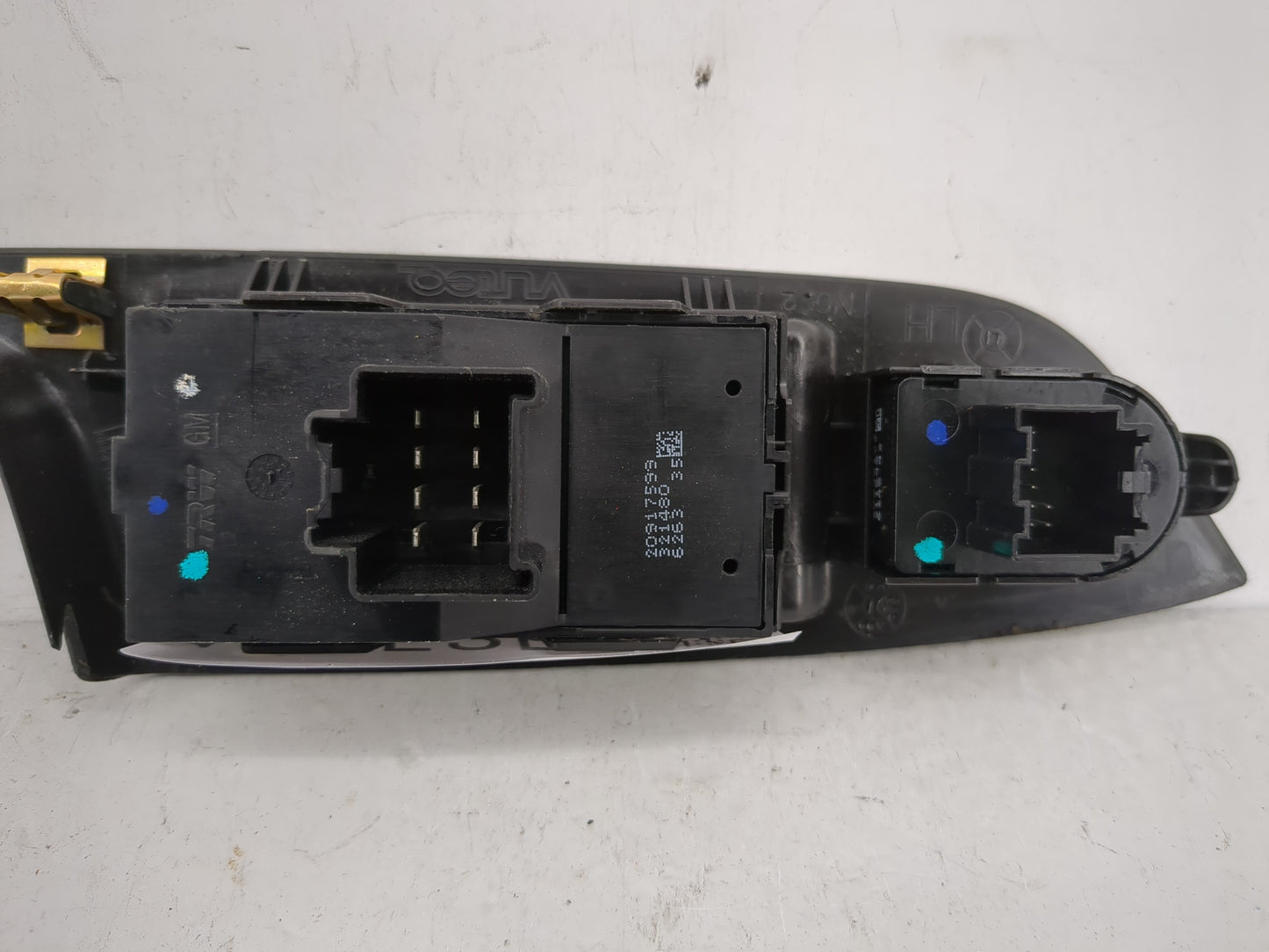 2010-2017 Chevrolet Equinox Master Power Window Switch Replacement Driver Side Left P/N:20917599 Fits OEM Used Auto Parts - 