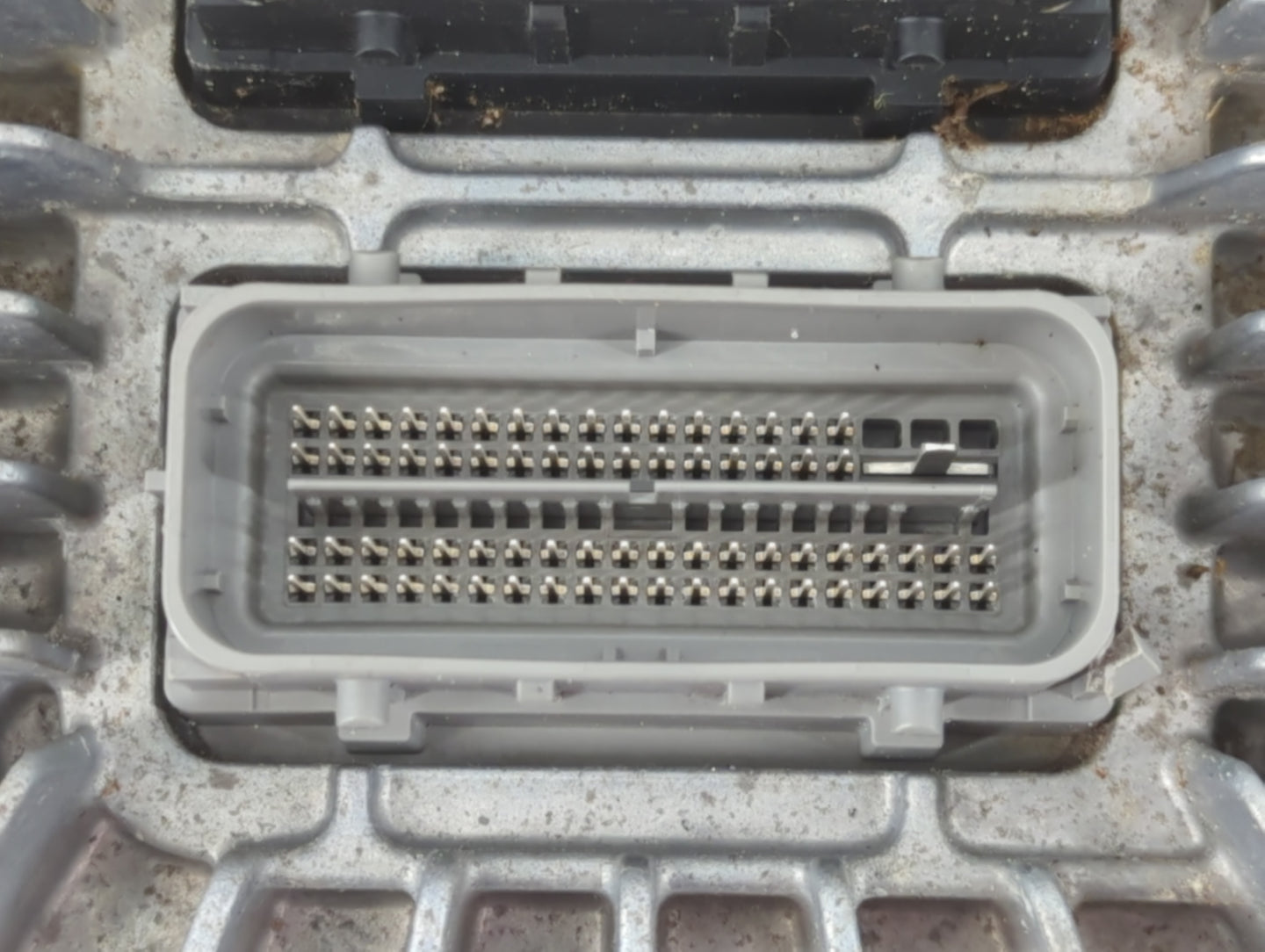 2017 Chevrolet Equinox PCM Engine Control Computer ECU ECM PCU OEM P/N:E39A12667189 Fits Fits 2018 2019 2020 OEM Used Auto P