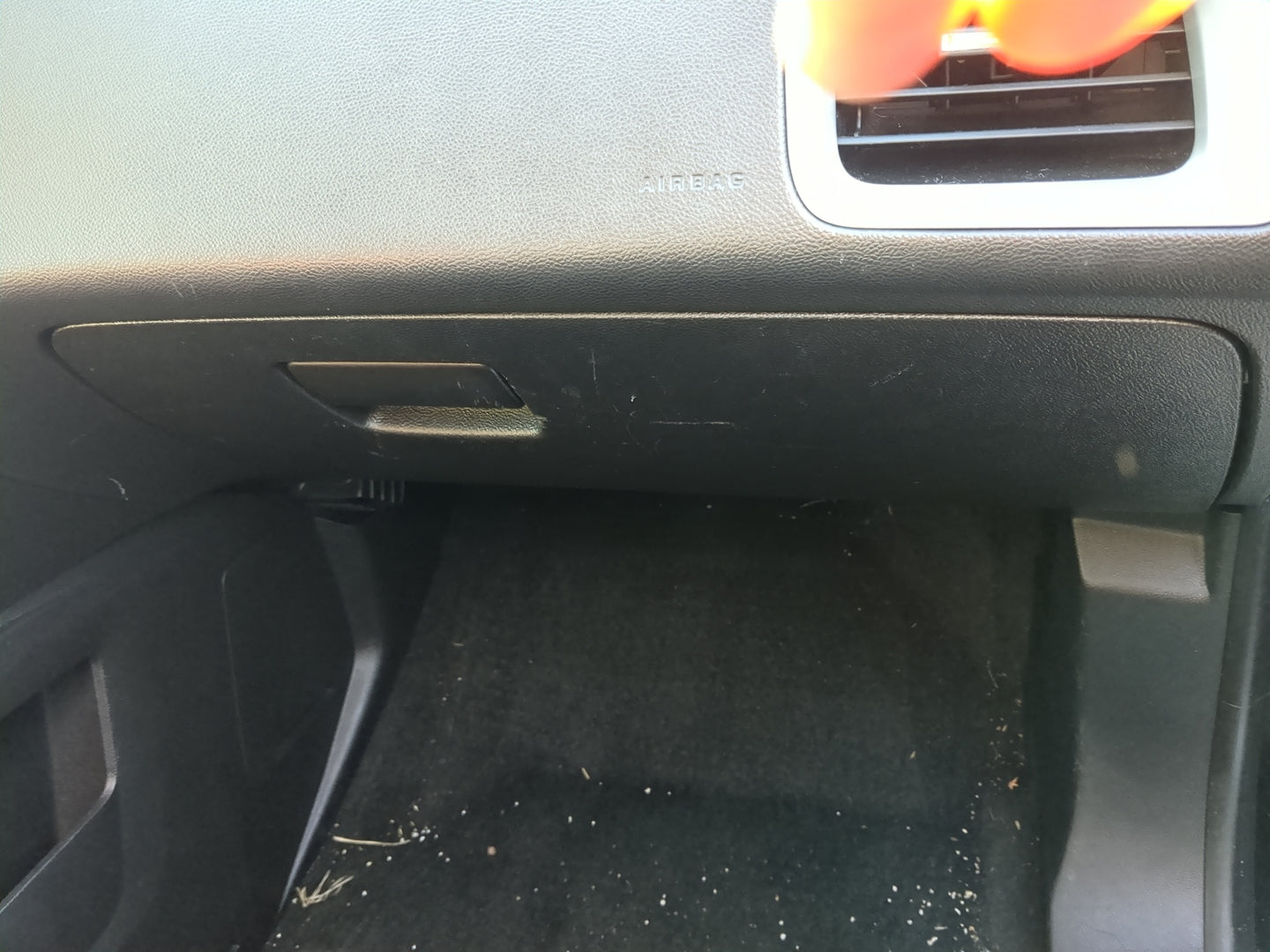 2017 Chevrolet Equinox Passenger Glove Box Door Storage Compartment - Oemusedautoparts1.com