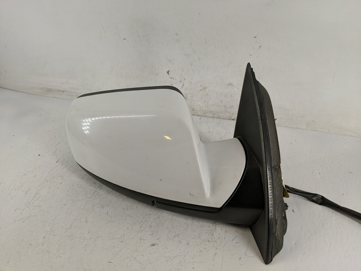 2015-2017 Chevrolet Equinox Side Mirror Replacement Passenger Right View Door Mirror P/N:23467300 Fits Fits 2015 2016 2017 O
