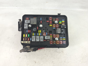 2016-2017 Chevrolet Equinox Fusebox Fuse Box Panel Relay Module P/N:22922727 Fits Fits 2016 2017 OEM Used Auto Parts