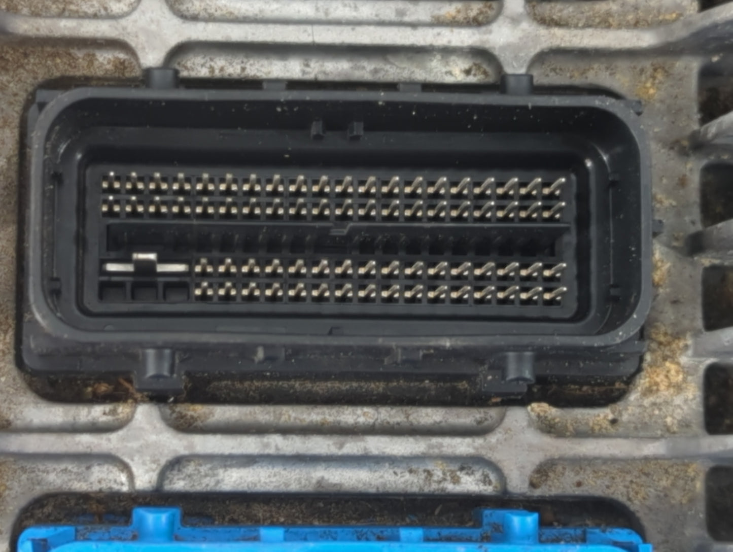 2017 Chevrolet Equinox PCM Engine Control Computer ECU ECM PCU OEM P/N:12667189 Fits Fits 2018 2019 2020 OEM Used Auto Parts