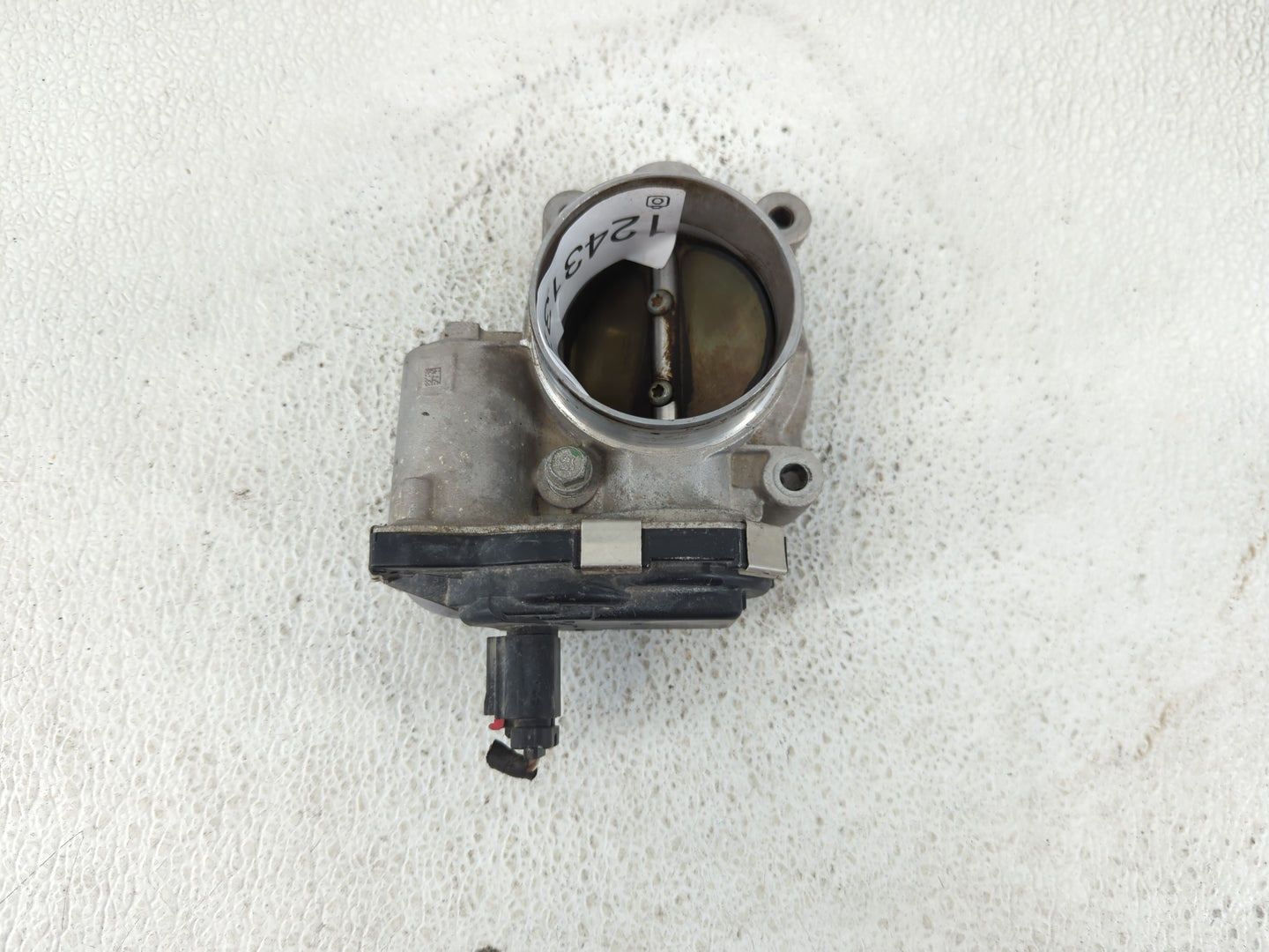 2016-2017 Chevrolet Equinox Throttle Body Fits Fits 2016 2017 OEM Used Auto Parts - Oemusedautoparts1.com