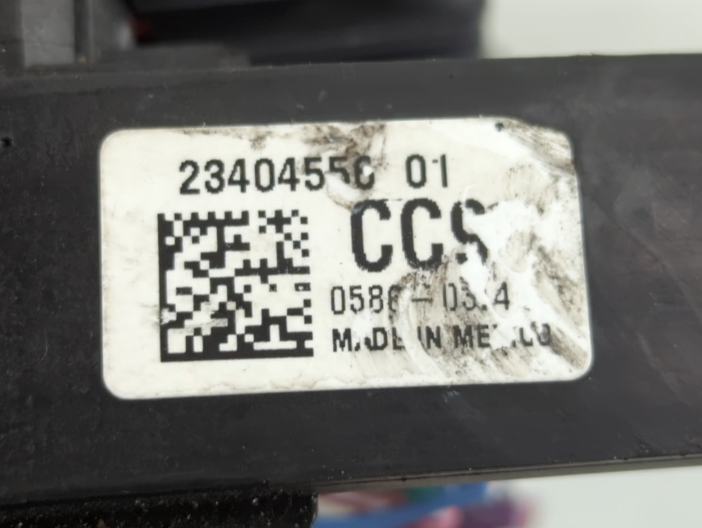 2016-2017 Chevrolet Equinox Fusebox Fuse Box Panel Relay Module P/N:23404556 Fits Fits 2016 2017 OEM Used Auto Parts - Oemus