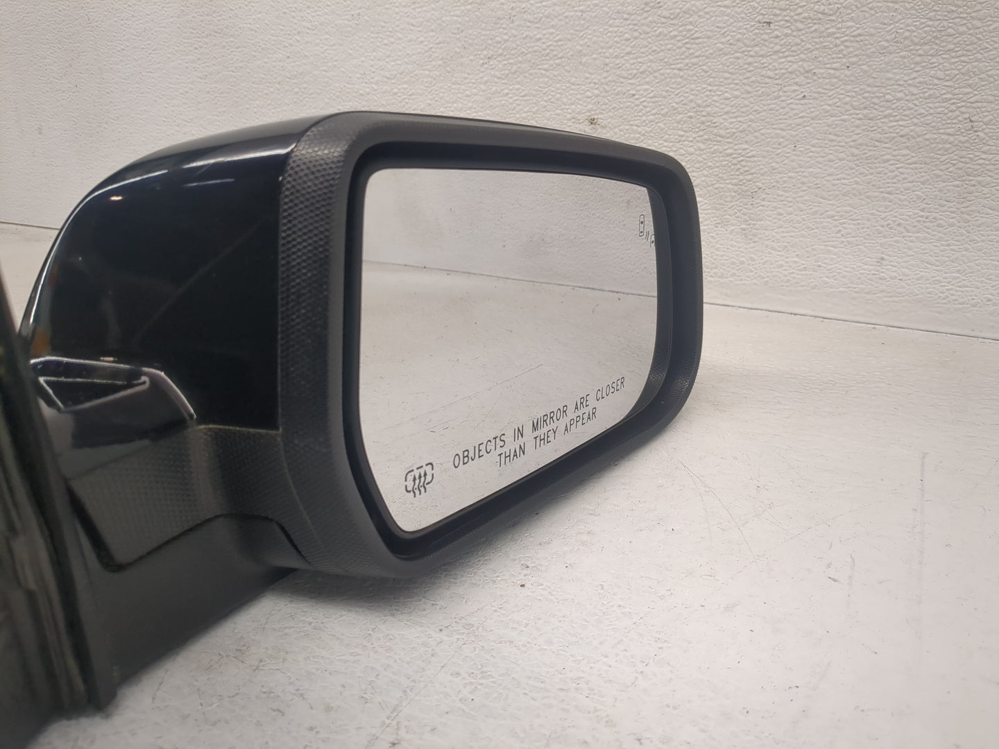2016-2017 Chevrolet Equinox Side Mirror Replacement Passenger Right View Door Mirror P/N:23219894 23219870 Fits Fits 2016 20