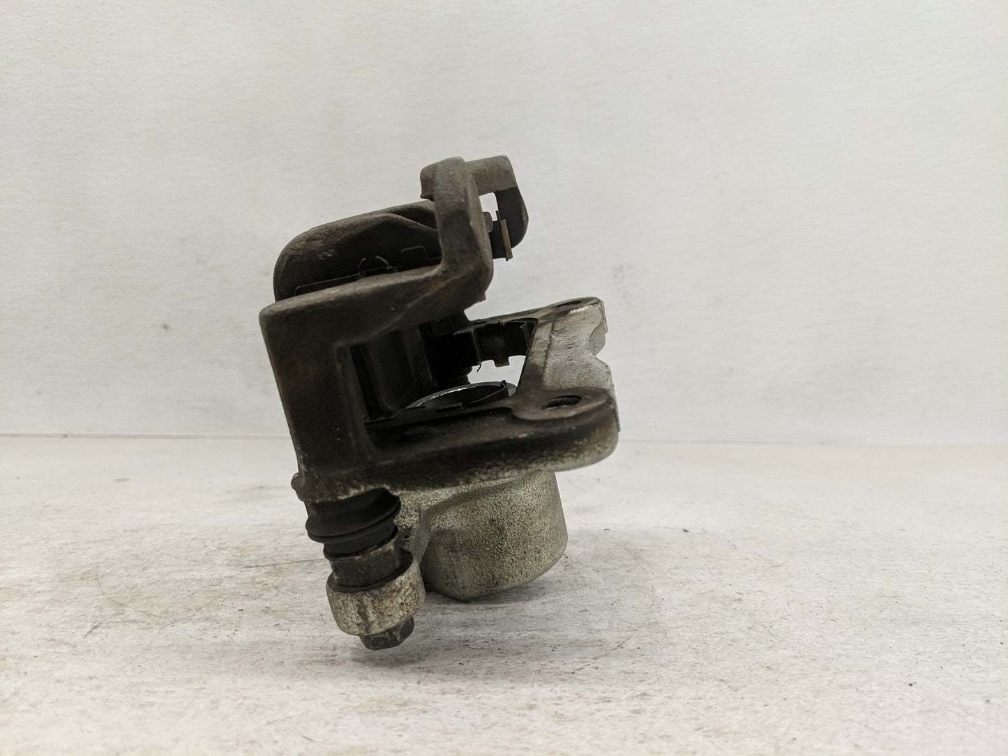 2017 Chevrolet Equinox PCM Engine Control Computer ECU ECM PCU OEM Fits OEM Used Auto Parts - Oemusedautoparts1.com