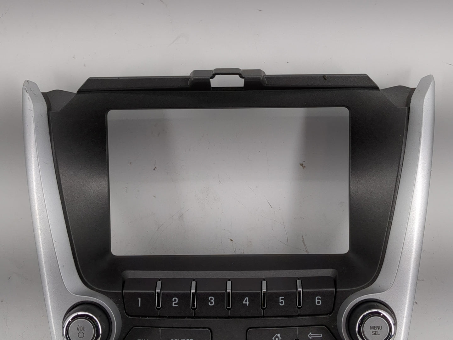 2016-2017 Chevrolet Equinox Radio Control Panel - Oemusedautoparts1.com
