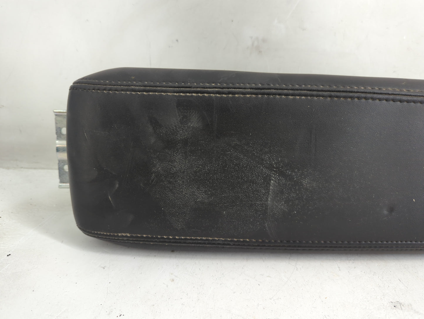 2017 Chevrolet Equinox Center Console Armrest Cover Lid Fits OEM Used Auto Parts - Oemusedautoparts1.com