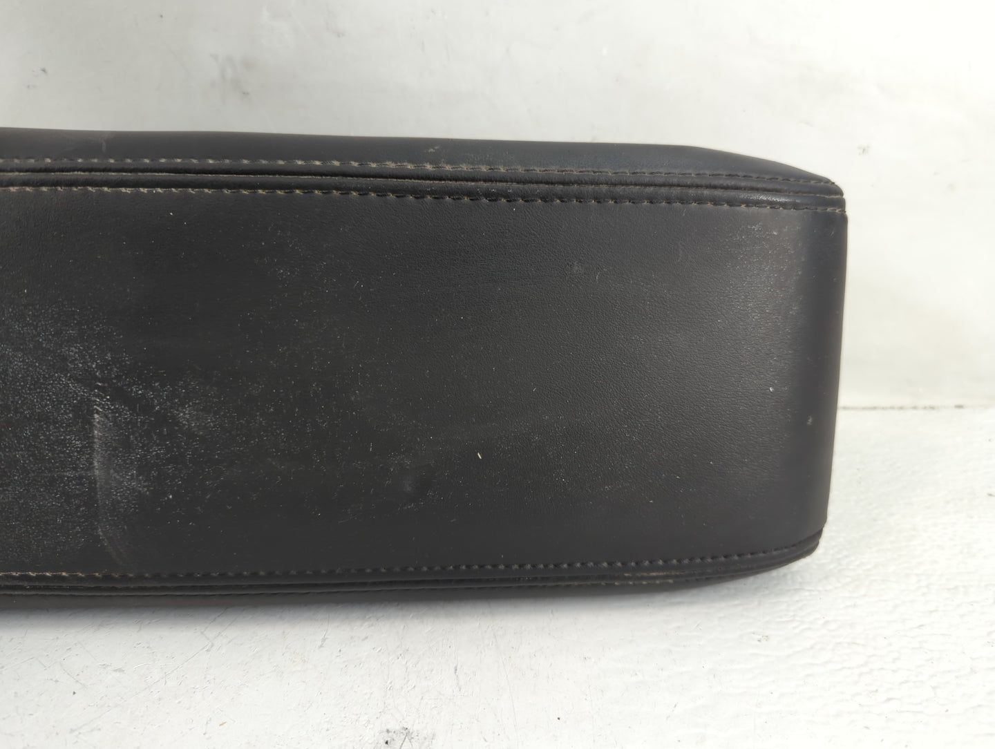 2017 Chevrolet Equinox Center Console Armrest Cover Lid Fits OEM Used Auto Parts - Oemusedautoparts1.com