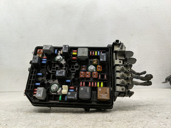 compare product 2016-2017 Chevrolet Equinox Fusebox Fuse Box Panel Relay Module P/N:23246682 Fits Fits 2016 2017 OEM Used Auto Parts
