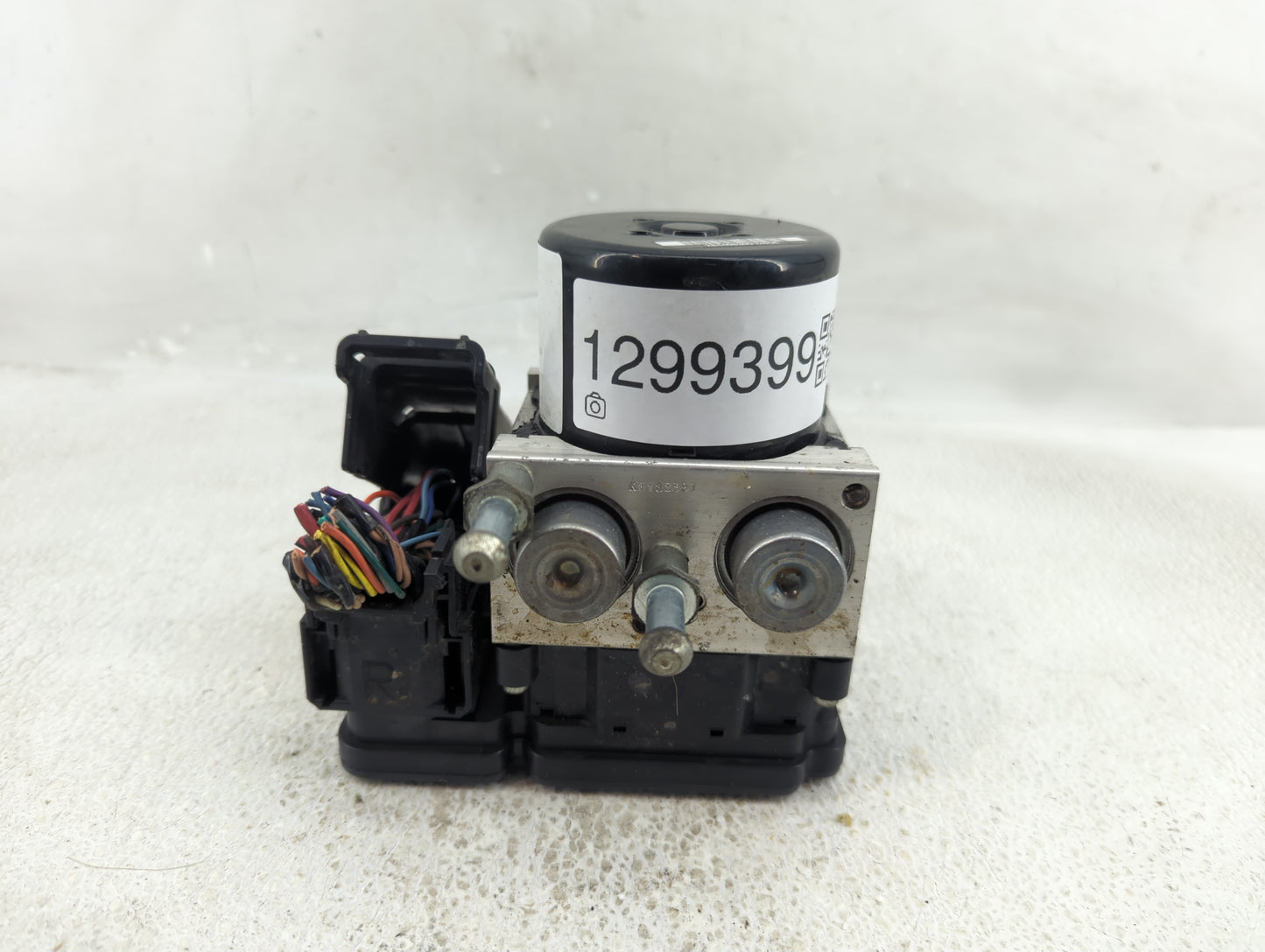 2012-2017 Chevrolet Equinox ABS Pump Control Module Replacement P/N:23131610 Fits Fits 2012 2013 2014 2015 2016 2017 OEM Use