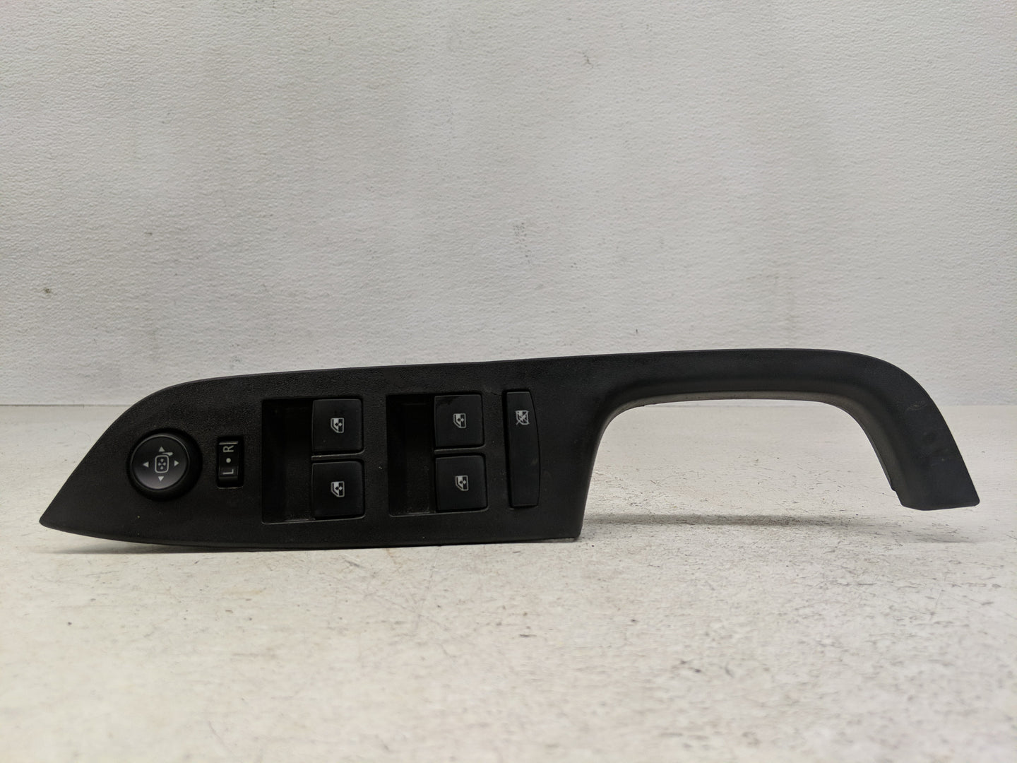 2010-2017 Chevrolet Equinox Master Power Window Switch Replacement Driver Side Left P/N:20917599 Fits OEM Used Auto Parts - 