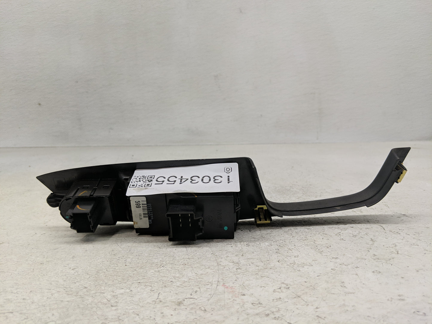 2010-2017 Chevrolet Equinox Master Power Window Switch Replacement Driver Side Left P/N:20917599 Fits OEM Used Auto Parts - 