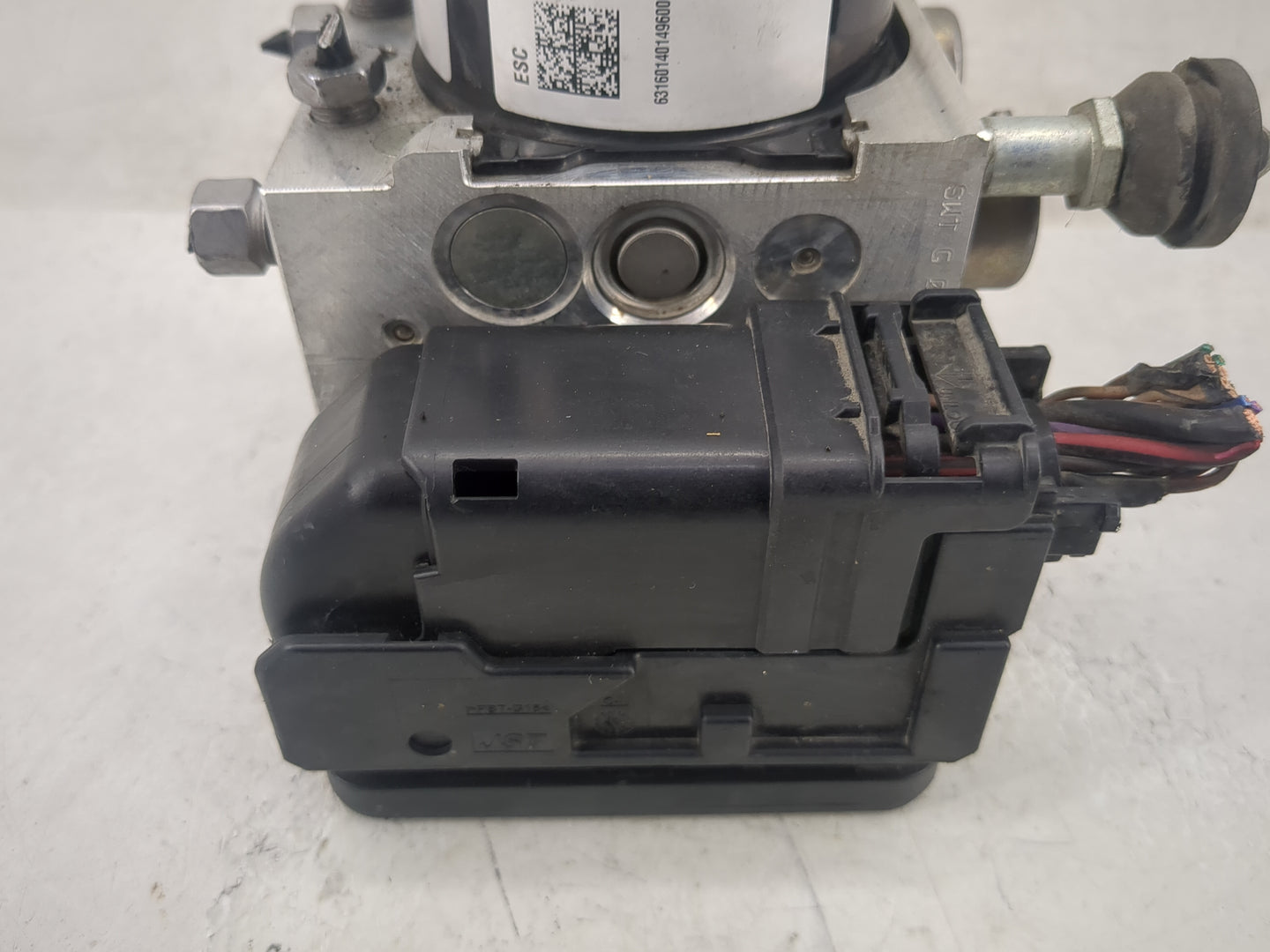 2012-2017 Chevrolet Equinox ABS Pump Control Module Replacement P/N:806052304 23231813 Fits Fits 2012 2013 2014 2015 2016 20