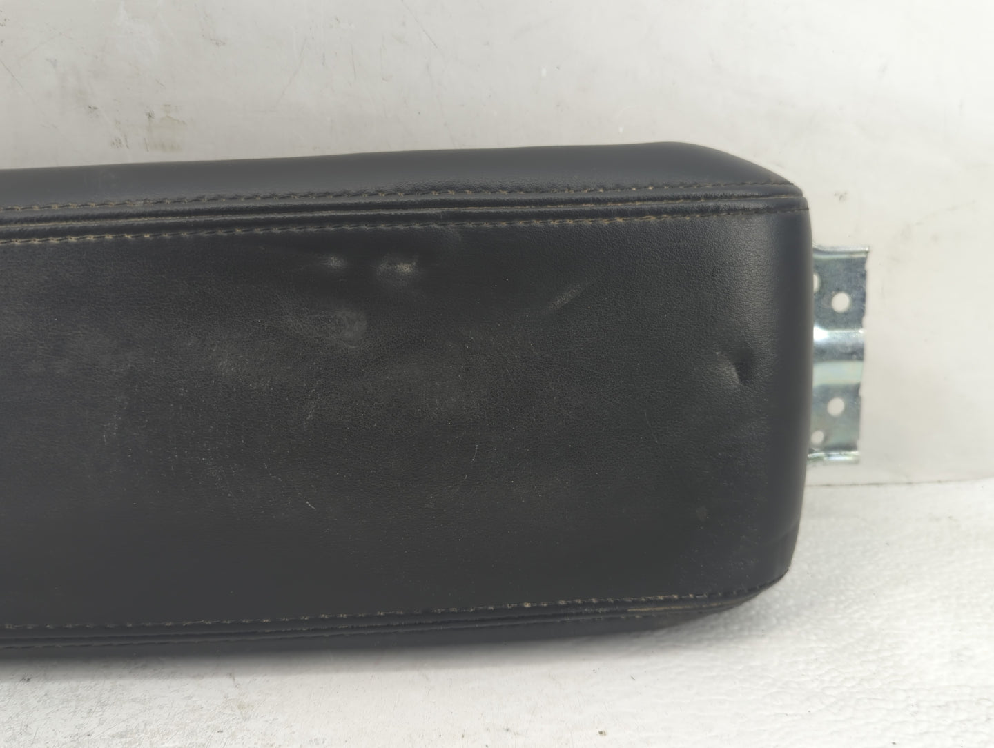 2017 Chevrolet Equinox Center Console Armrest Cover Lid Fits OEM Used Auto Parts - Oemusedautoparts1.com