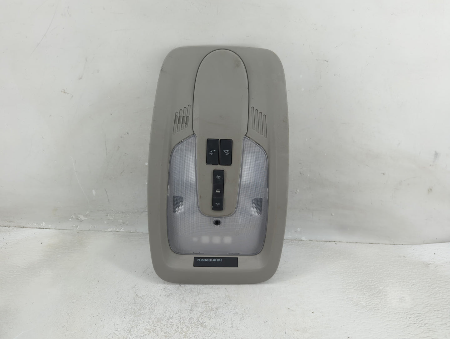 2017 Chevrolet Equinox Overhead Roof Console - Oemusedautoparts1.com