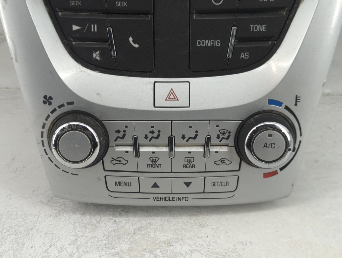 2016-2017 Chevrolet Equinox Radio Control Panel - Oemusedautoparts1.com